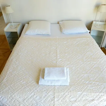 Apartmán Citilet Louis Blanc 1,2,3 - Three Gorgeous, Open-plan